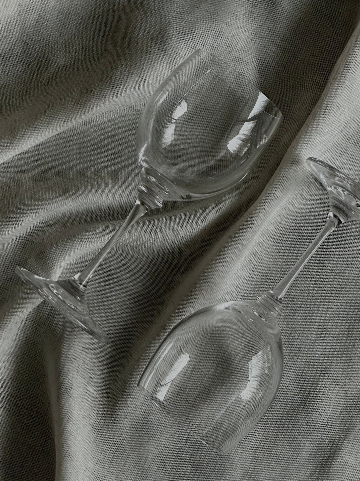 Mikasa Wine Glasses (Set of 6)