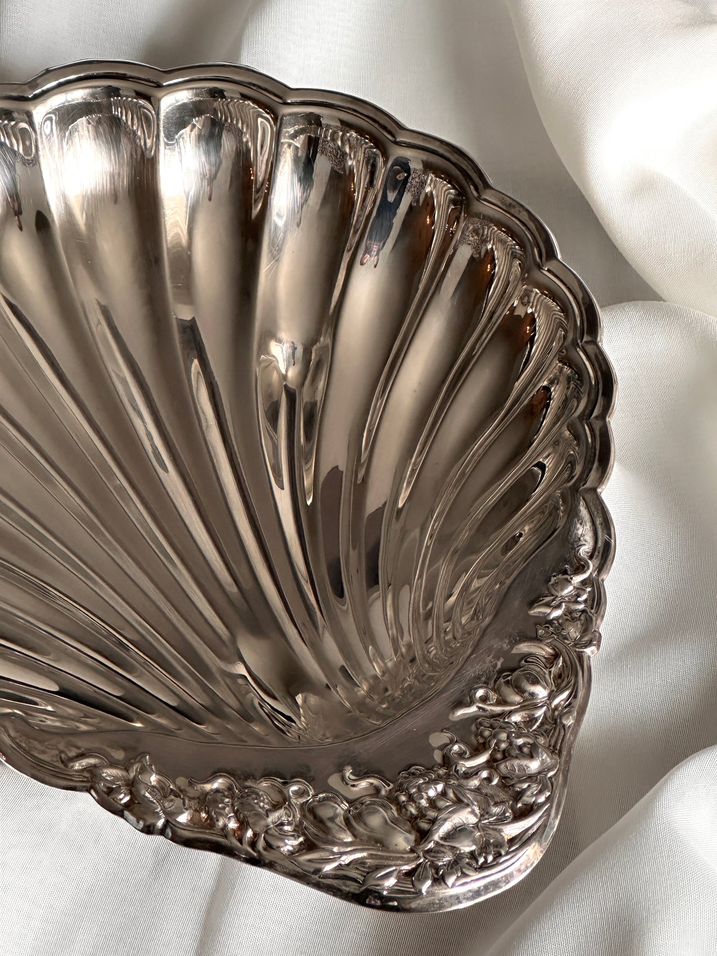 Silver Plate Clam Shell Serving Bowl