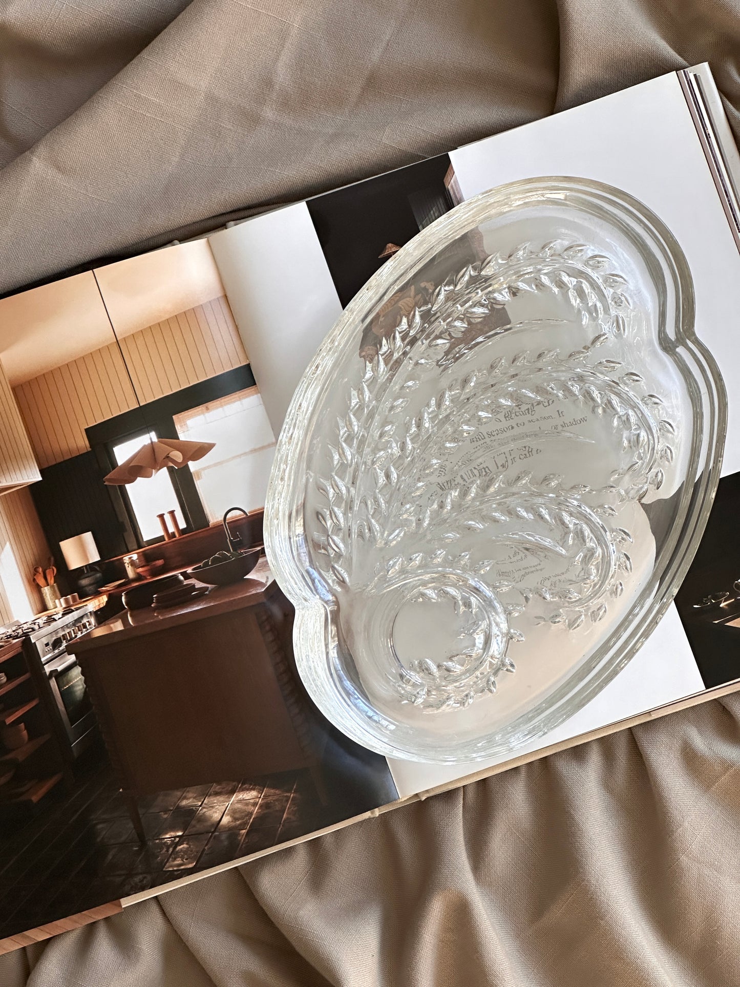 Mid-Century Wheat Pattern Glass Plate (Set of 4)