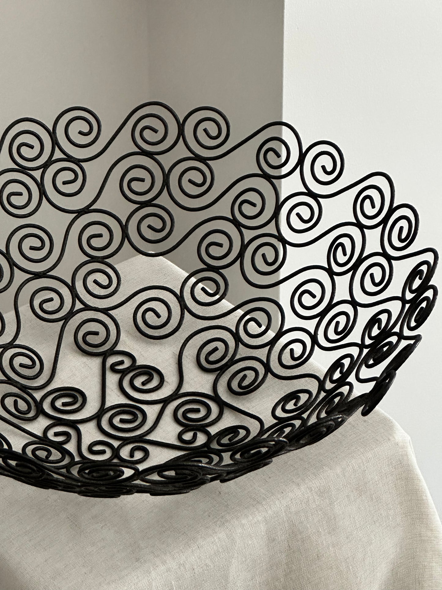 Metal Spiral Bowl