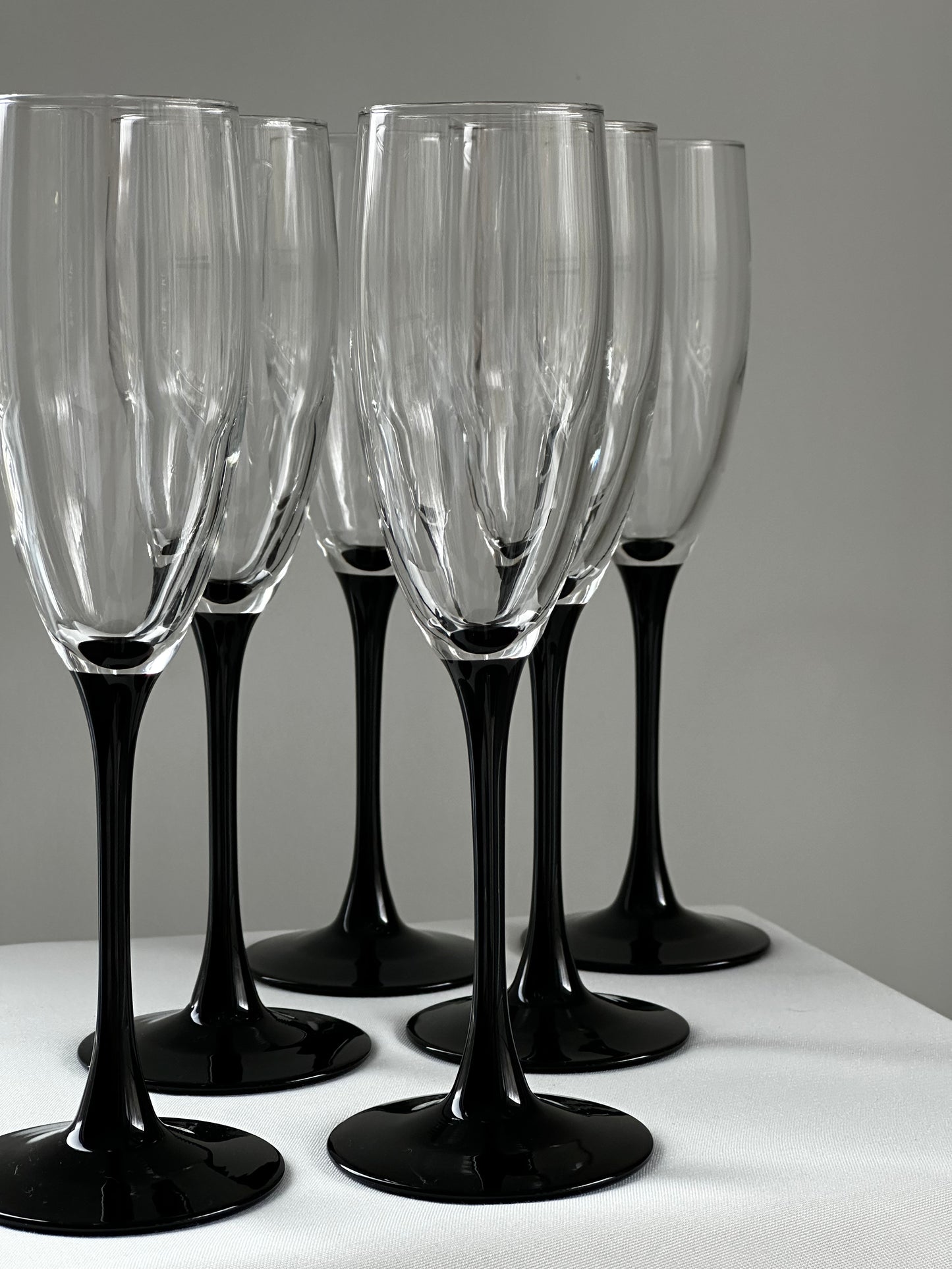 Luminarc France Black Stemmed Champagne Glasses (set of 6)