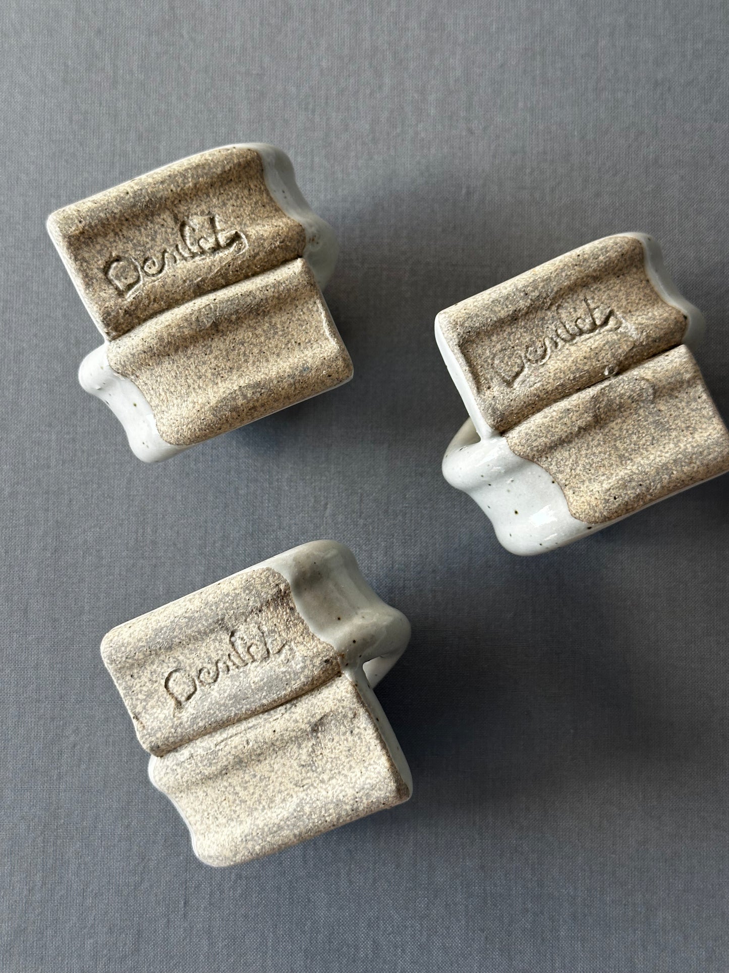 Freckled light gray ceramic vintage napkin rings (set of 4)