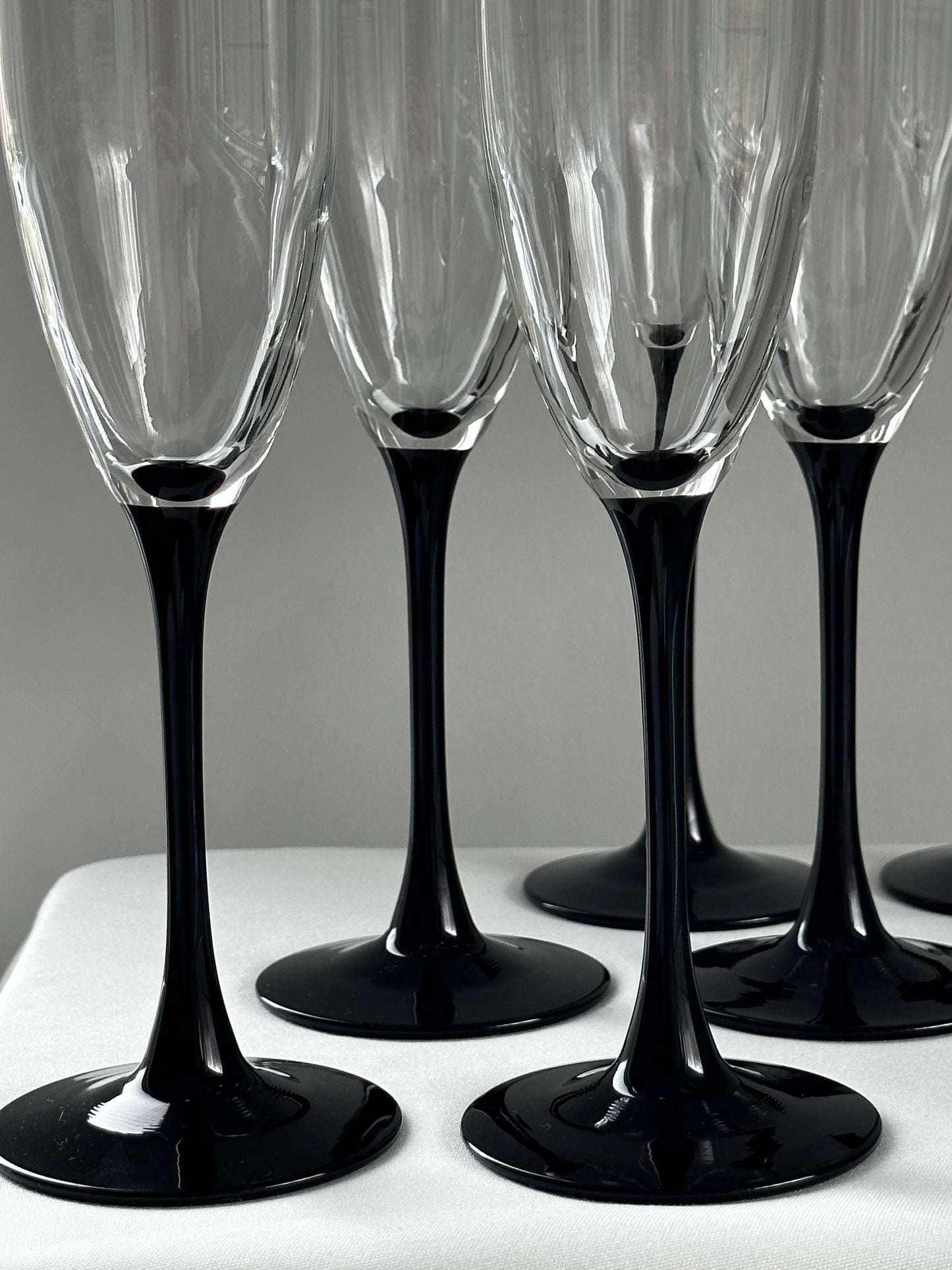 Luminarc France Black Stemmed Champagne Glasses (set of 6)